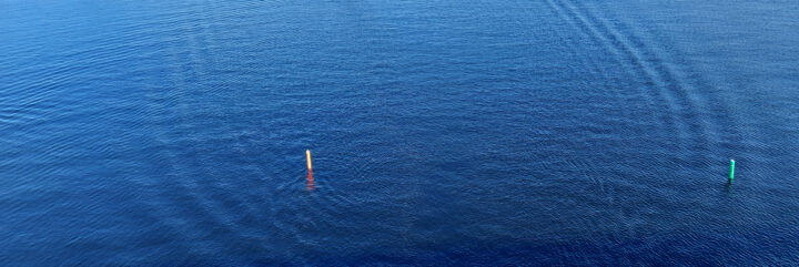 Väylämerkit vedeeä