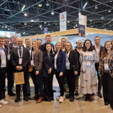 Yhteiskuva ihmisistä messuilla