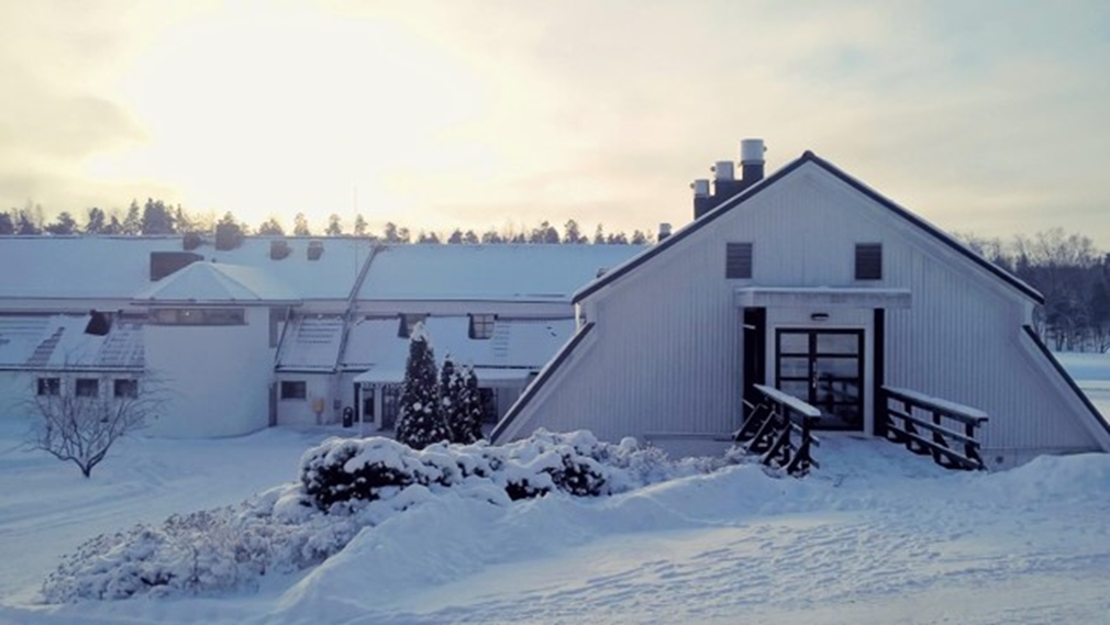 Partner universities | PEBES