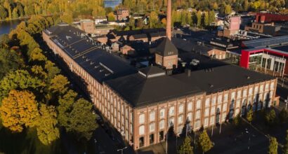 Syksyinen ilmakuva Porin yliopistokeskuksesta