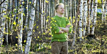 Luovan kirjoittamisen opettajalle kirjoittaminen on paitsi kaunista turhuutta myös ovi toisten ihmisten tajuntaan
